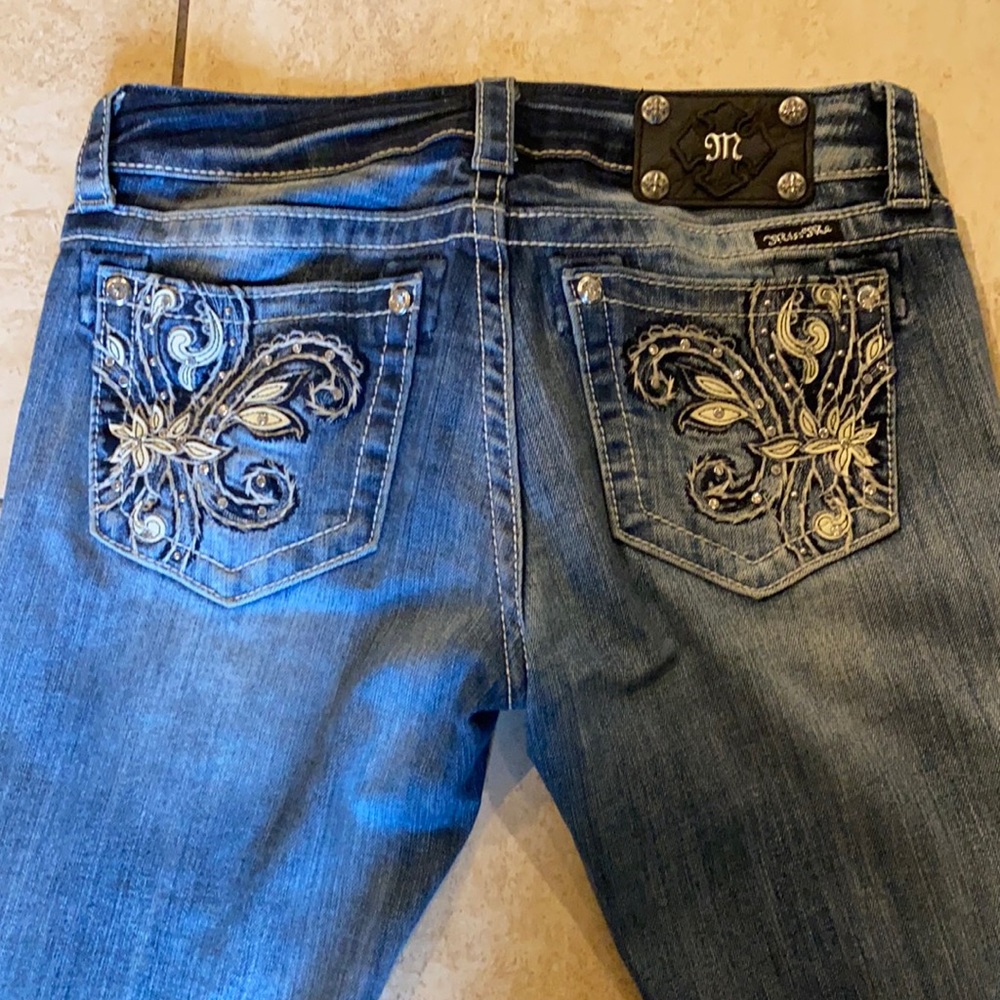 MissMe Size 28 Boot Cut Jeans